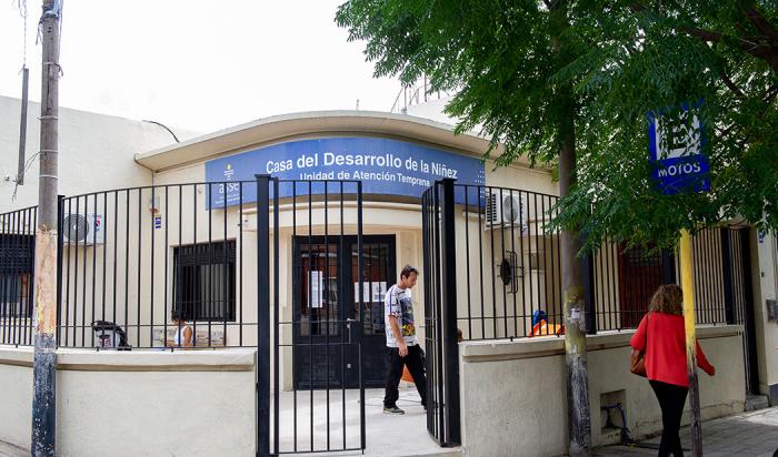 Frente de la Casa de Desarrollo de la Niñez de Las Piedras
