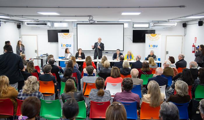 Presidente del INAU, Pablo Abdala, durante su oratoria en el acto de inauguración Presidente del INAU, Pablo Abdala, durante su oratoria en el acto de inauguración