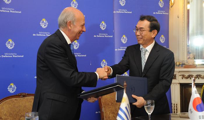 Javier García y Lee Eun-Chul