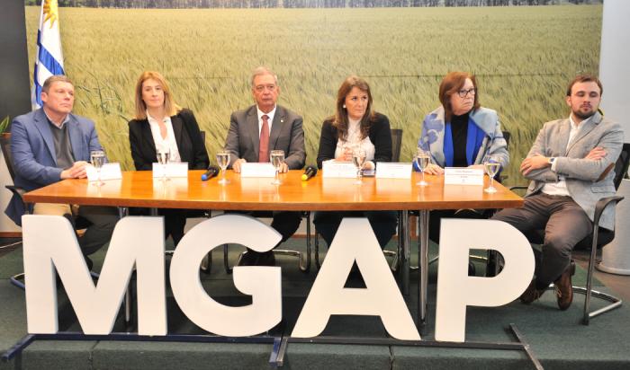 Autoridades del MGAP e Inefop