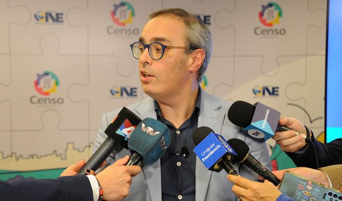 Director del INE, Diego Aboal, durante la nota de prensa 