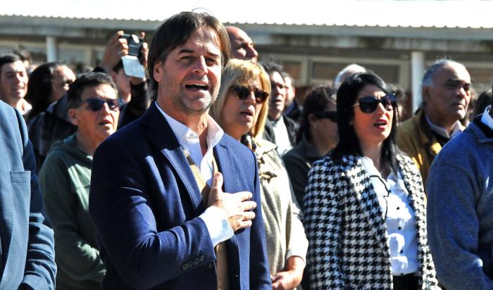 Presidente Luis Lacalle Pou durante el acto protocolar