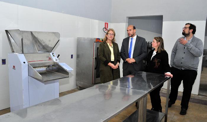 Martín Lema inaugurando centro de 24 horas