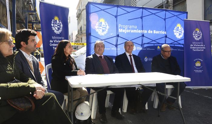 Autoridades del MVOT presentan obra en ex casa de José Enrique Rodó