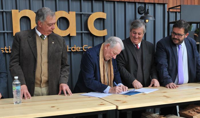 INAC e Inale firman acuerdo