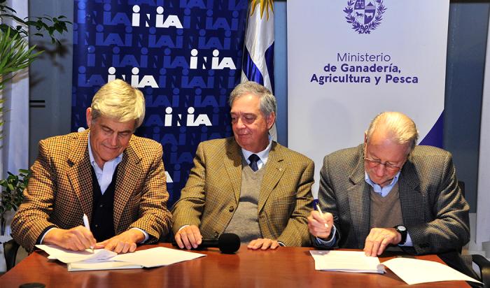 Firma de convenio entre INIA e Inale