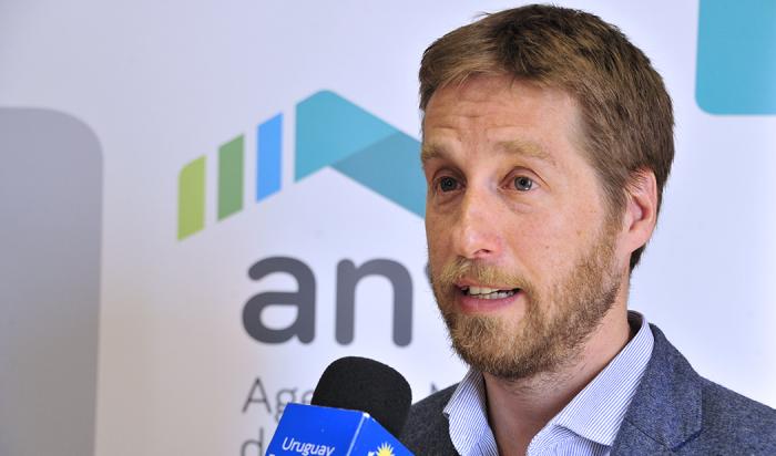 Presidente de la Agencia Nacional de Vivienda (ANV), Klaus Mill, en entrevista con Comunicación Presidencial