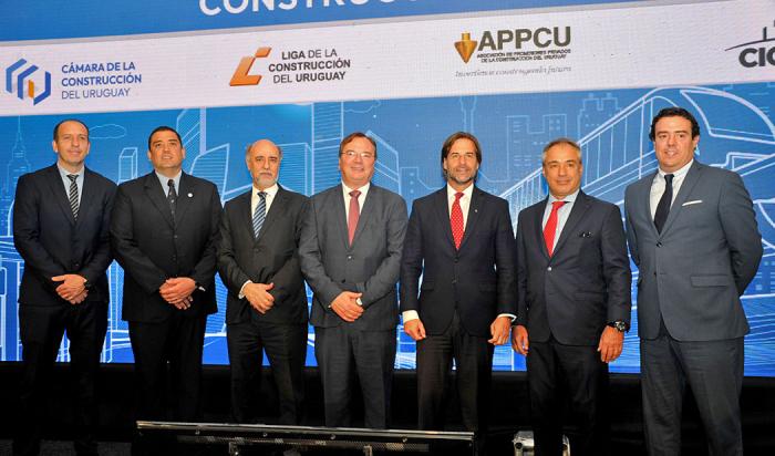 Lacalle Pou en Día de la Industria de la Construcción