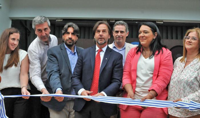 Lacalle Pou inaugura centro pyme en Santa Lucía