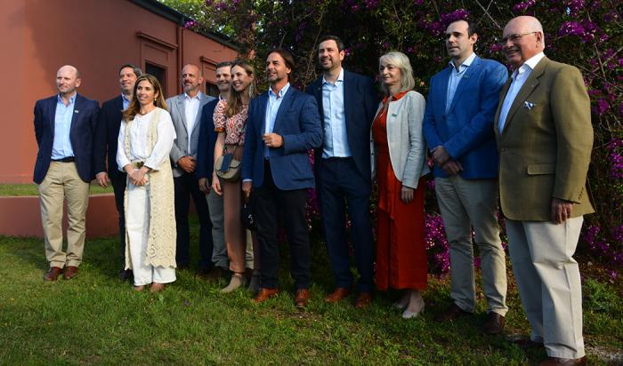 Lacalle Pou y autoridades