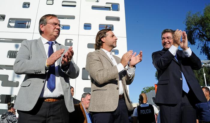 Lacalle Pou inauguró Hospital del Cerro