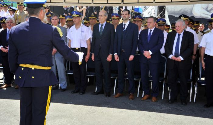 Autoridades nacionales durante el acto