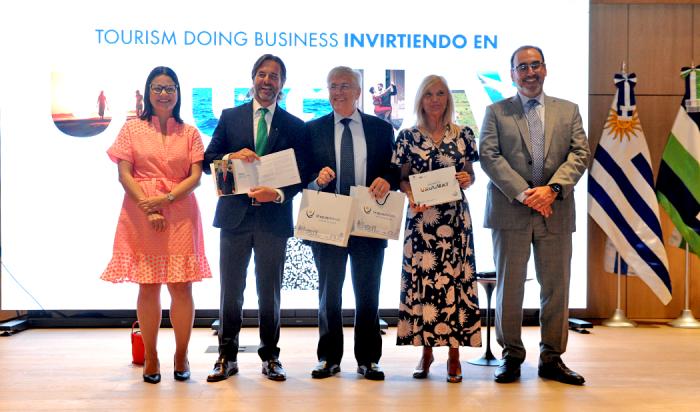 Lacalle Pou en evento de Turismo