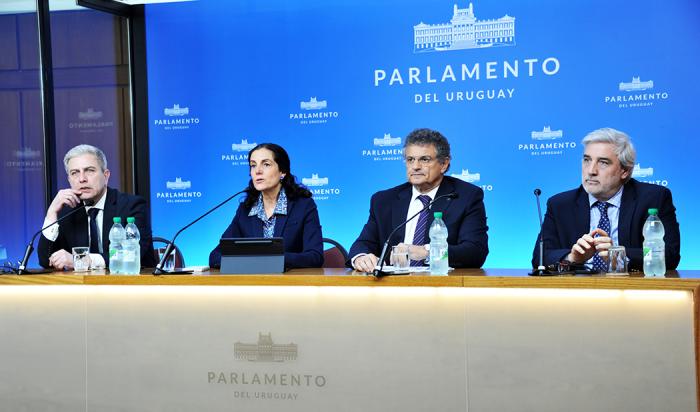 Arbeleche con equipo económico