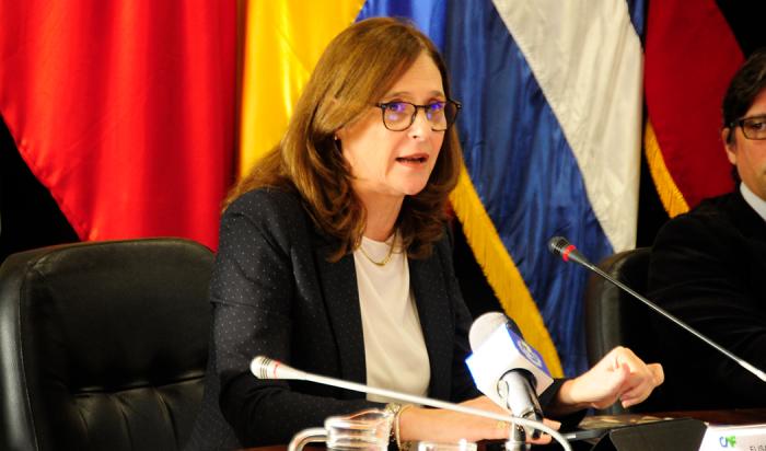 Elisa Facio