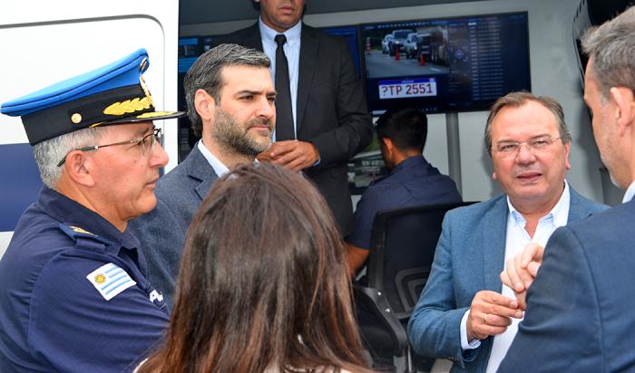 Martinelli y Falero en evento de inauguración