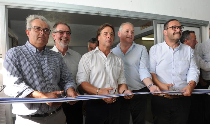 Presidente Lacalle Pou en lanzamiento de zafra de la miel 2024