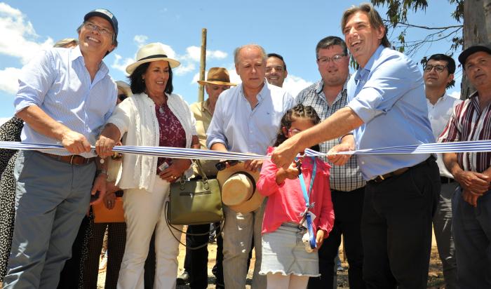 Inauguración de Mevir en Tranqueras