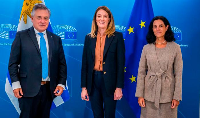 Autoridades uruguayas y europeas