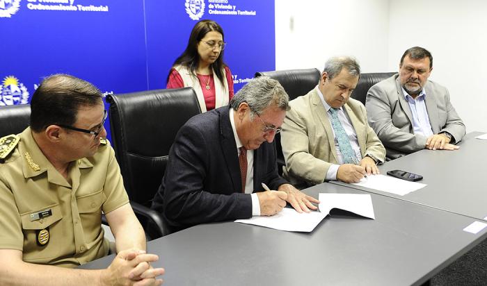 MDN y MVOT firman acuerdo