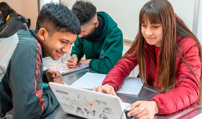 Estudiantes de UTU