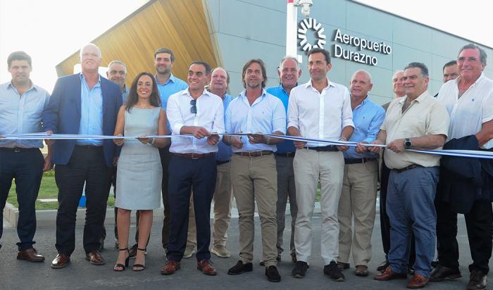 Inauguración del Aeropuerto de Durazno
