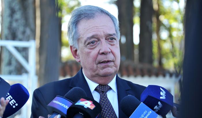 Ministro de Ganadería, Agricultura y Pesca, Fernando Mattos, en rueda de prensa