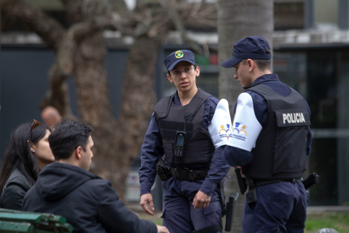 trabajo policía comunitaria