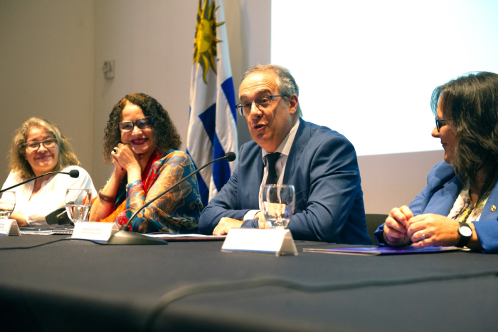 Mahía, Verde y autoridades