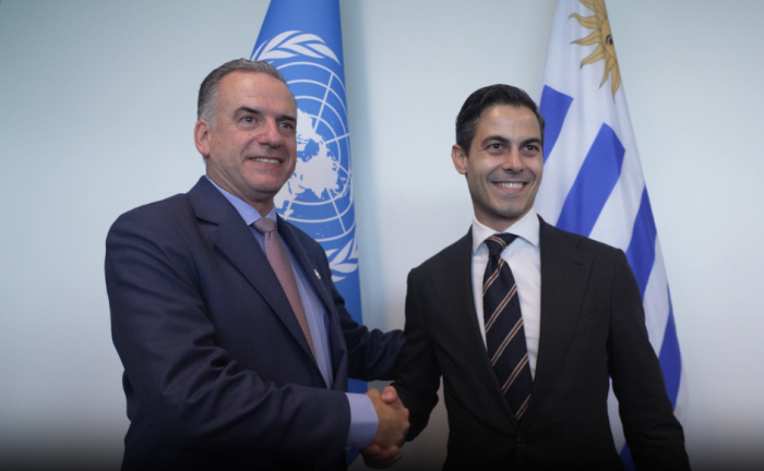 Presidente Orsi se reunió con primer ministro de Países Bajos, Rob Jetten El presidente Yamandú Orsi saluda con un apretón de manos al primer ministro de Países Bajos, Rob Jetten