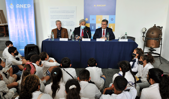 Autoridades de ANEP y de Ancap