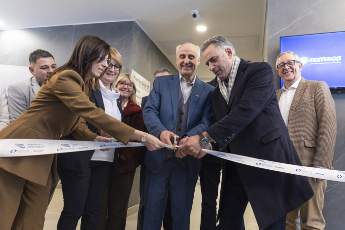 Inauguración de sanatorio en Santa Lucía, Canelones