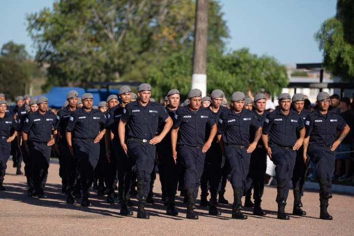 Policías