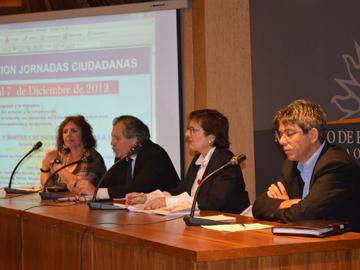 Mesa de autoridades