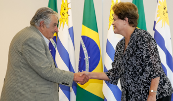 La presidenta de Brasil, Dilma Rousseff, recibe en su despacho a su par de Uruguay, José Mujica