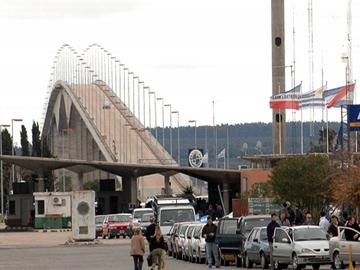 Autos en puente