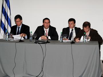 Expertos internacionales en presentación de observaciones sobre proyecto de ley