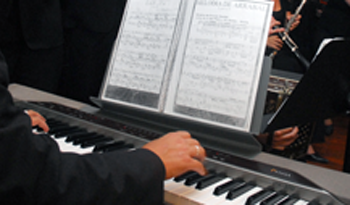 Ministerio de Educación y Cultura estimula proyectos artísticos, literarios y musicales Ministerio de Educación y Cultura estimula proyectos artísticos, literarios y musicales