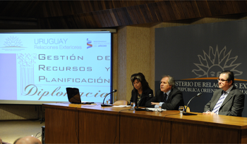 Autoridades presentan nuevo sistema de Gestión de Recursos y Planificación Autoridades presentan nuevo sistema de Gestión de Recursos y Planificación
