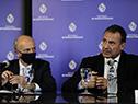 García y Salinas en firma de convenio para incorporar a Salud Pública funcionarios de Defensa Nacional como rastreadores García y Salinas en firma de convenio para incorporar a Salud Pública funcionarios de Defensa Nacional como rastreadores