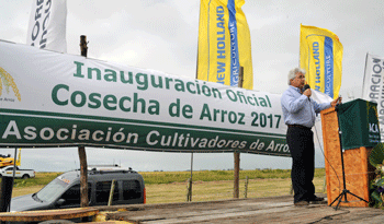 Aguerre en inauguración de la zafra de arroz 2017