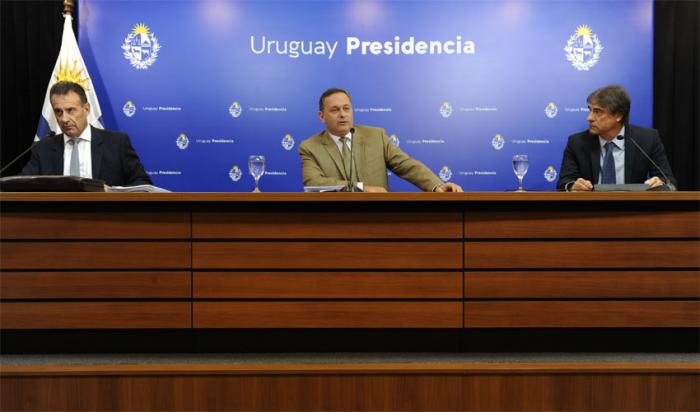 Daniel Salinas, Álvaro Delgado y Nicolás Jodal