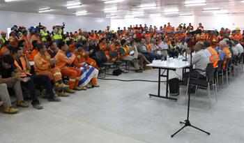 Entrega de certificados de cursos de capacitación en 2013 con participación del Presidente Mujica