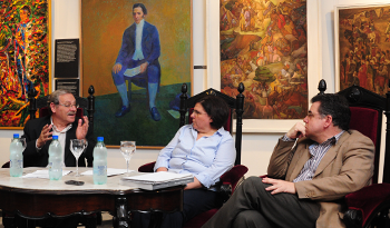 Ministro Ehrlich e investigadores hablan en el marco de la exposición "Un simple ciudadano, José Artigas"