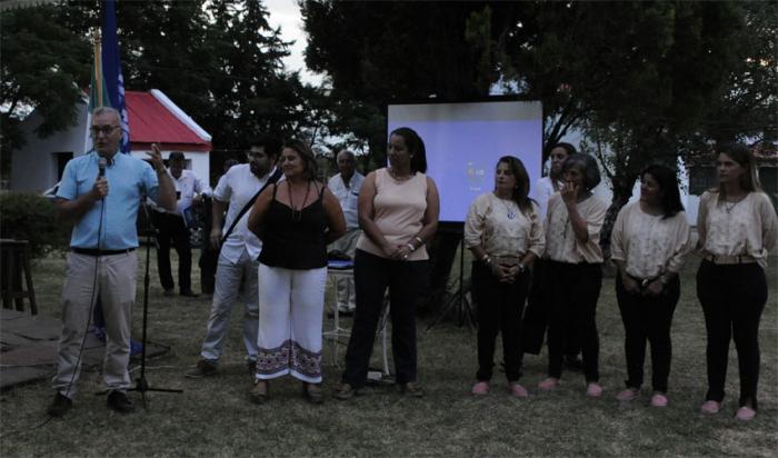 Autoridades en estancia turística, Salto