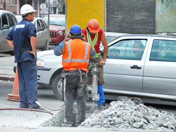 Gente trabajando