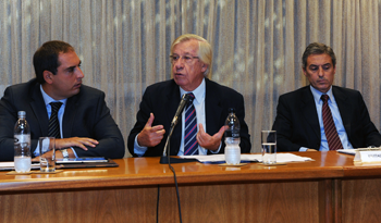 Ministro de Economía, Danilo Astori, en Palacio Legislativo