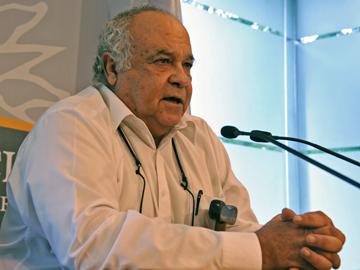Ministro de Defensa, Fernández Huidobro