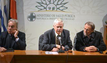 Ministro de Salud, Jorge Basso, en instalación del Comité de Ética de Investigación Ministro de Salud, Jorge Basso, en instalación del Comité de Ética de Investigación