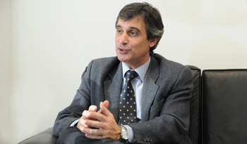 Director de la OPP, Álvaro García